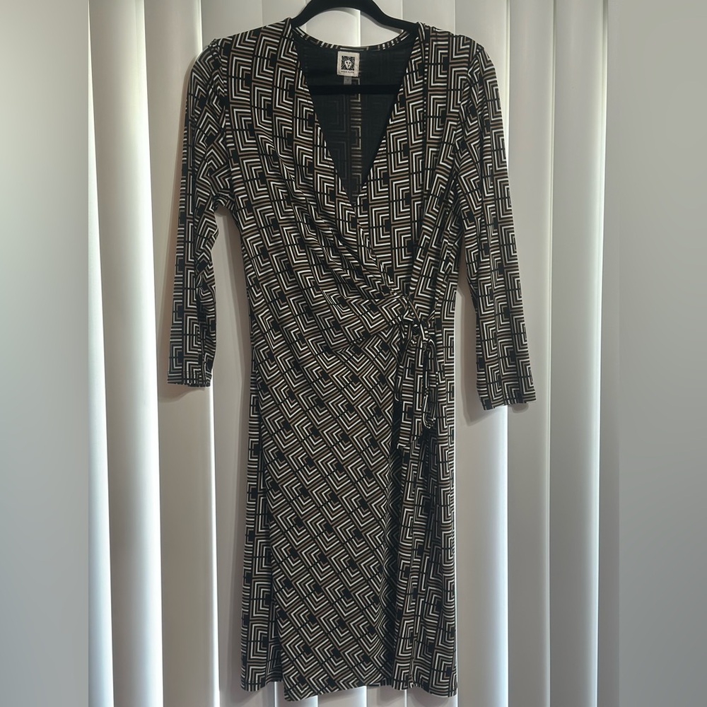 Anne Klein Black and White Patterned Long Sleeve Dress